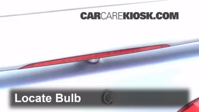 1997 Ford Thunderbird LX 4.6L V8 Lights Center Brake Light (replace bulb)